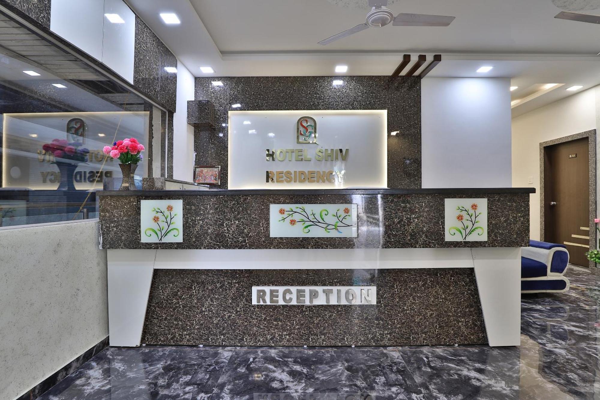 Hotel O Shiv Residency Gorwa Exterior foto